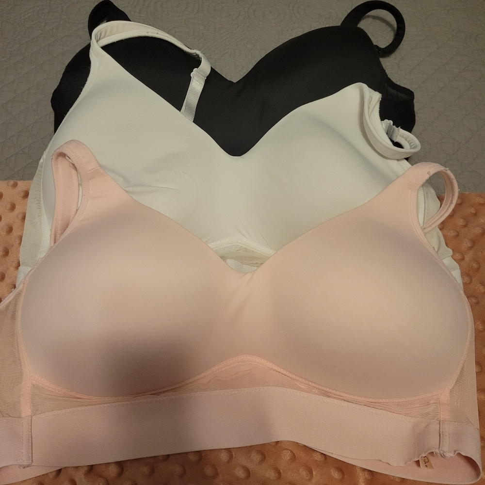 Rhonda Shere bras